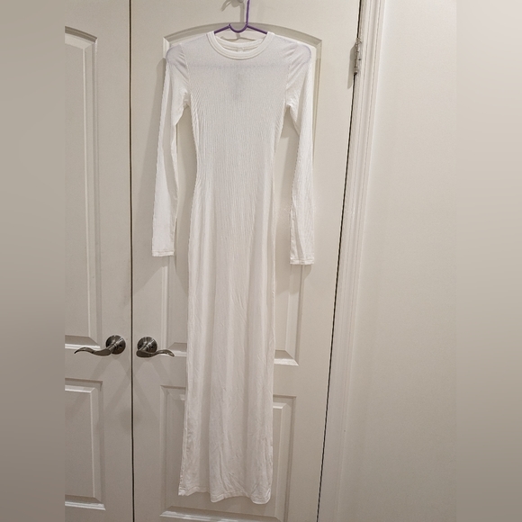 1. NWT SKIMS SOFT LOUNGE CREW NECK LONG DRESS IN MARBLE - Picture 7 of 7